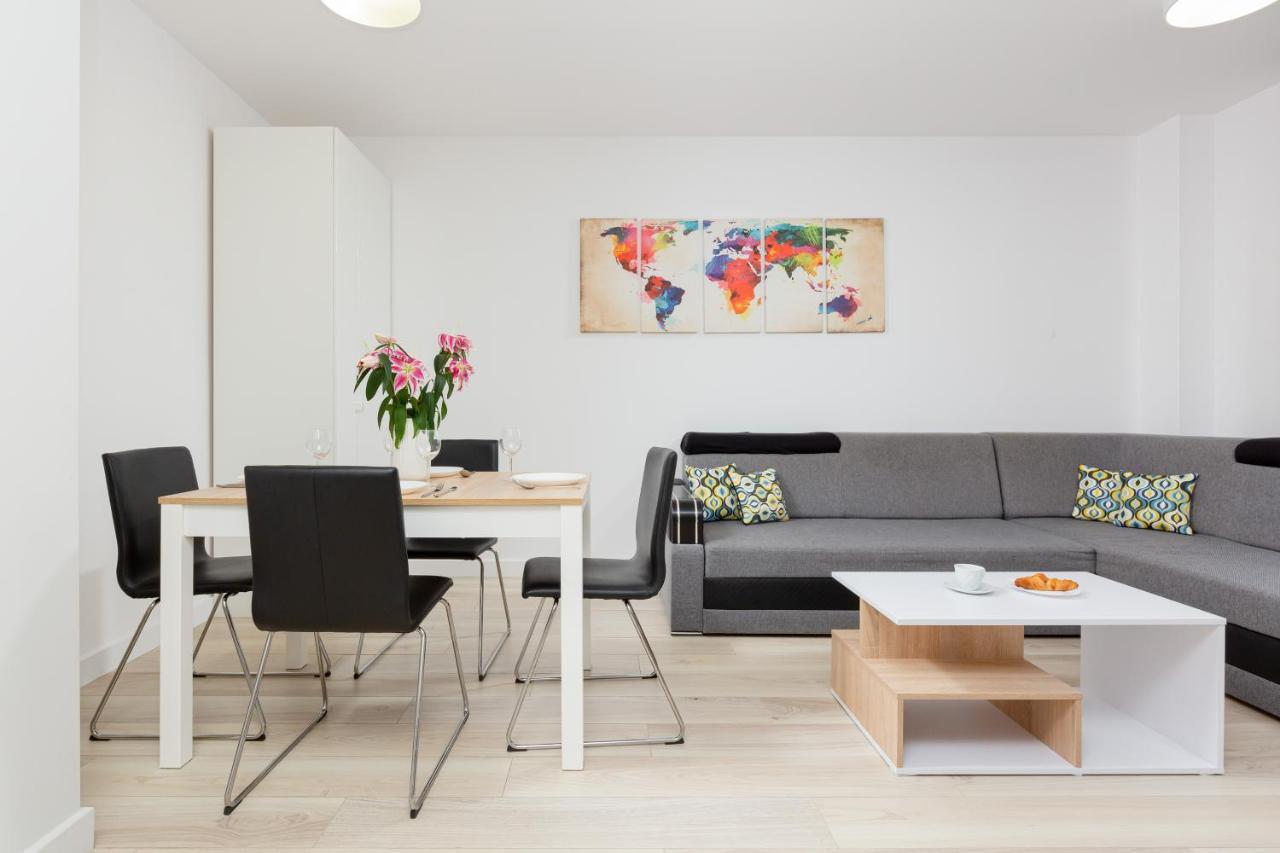 City Center Apartments Hoza By Noclegi Renters Varsovia Exterior foto